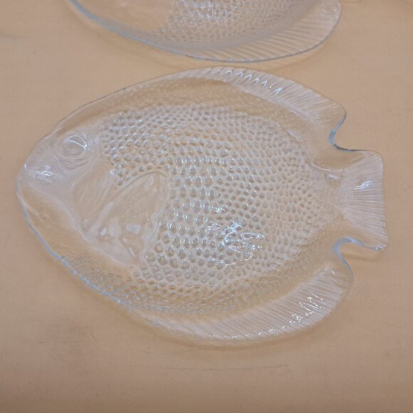 Set of 6 Arcoroc Glass Fish Plates - Picture 5 of 11